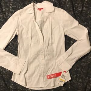 XOXO White collared button up NWT sz Sm